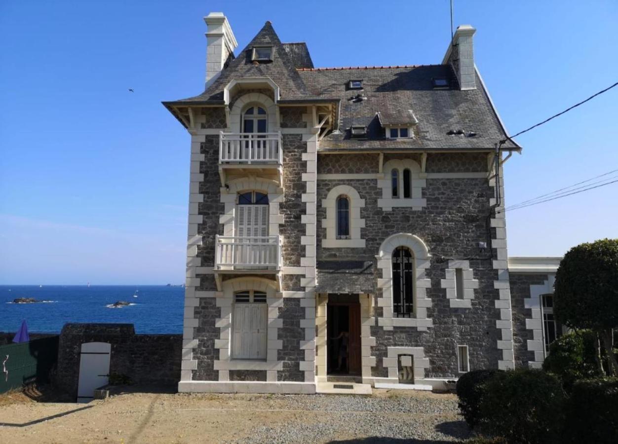 Vue Pleine Mer A La Perle Marine - La Terrasse 迪纳尔 外观 照片